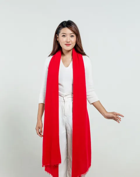 Red Cashmere Scarf for Women. 