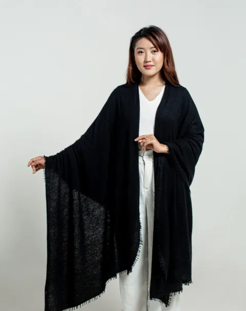 Cashmere wrap for women black