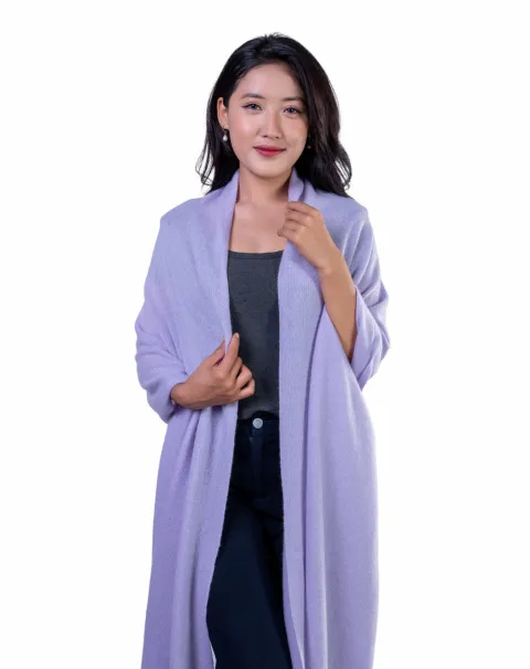 Women soft lavender knitted cashmere scarf