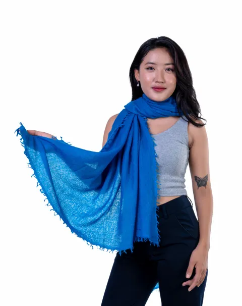 Hight Quality Blue Cashmere Wrap for Her. 