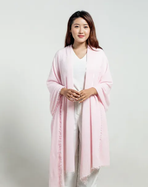 Best pastel pink felted cashmere travel wrap