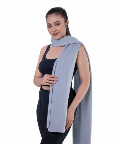 High quality cashmere scarf for women. 