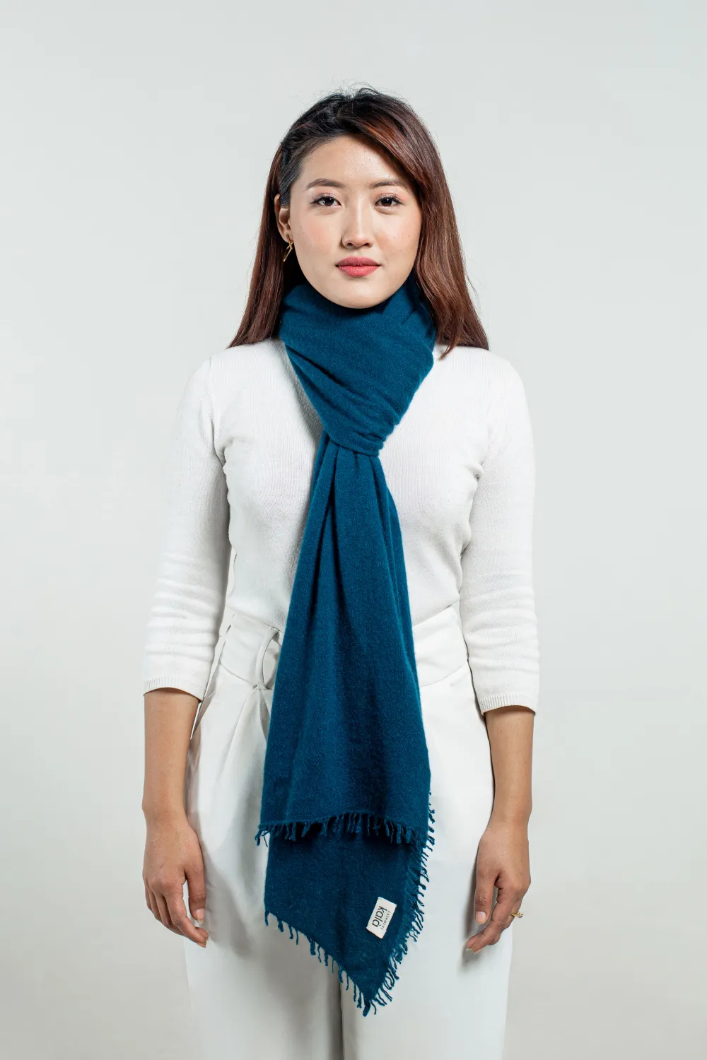 Dark blue cashmere scarf 