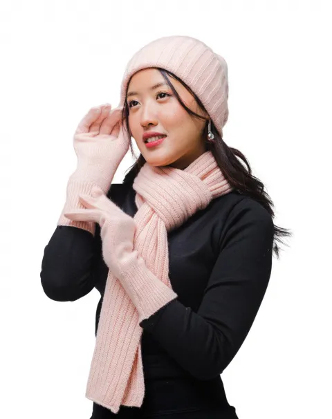 soft and warm winter cashmere scarf, hat and gloves in dusty rose