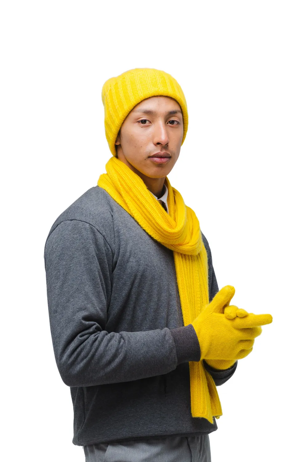 Best yellow cashmere scarf, hat and gloves set