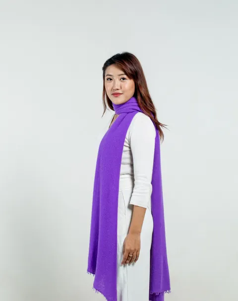 Women lavender cashmere scarf