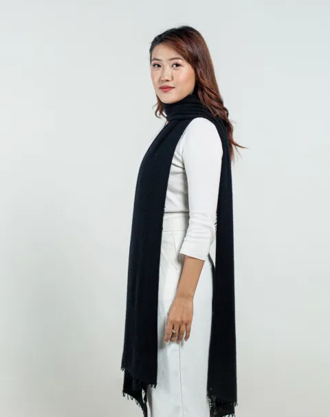 Black Cashmere scarf 